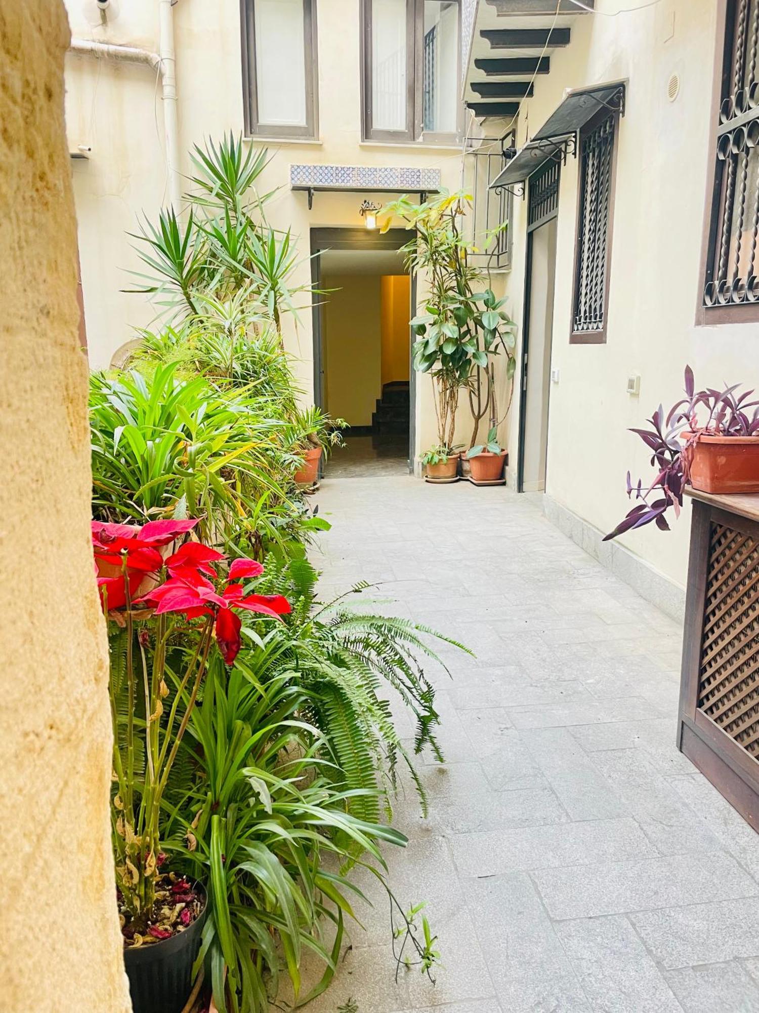 Bellaroto Suite & Spa Palermo Exteriör bild